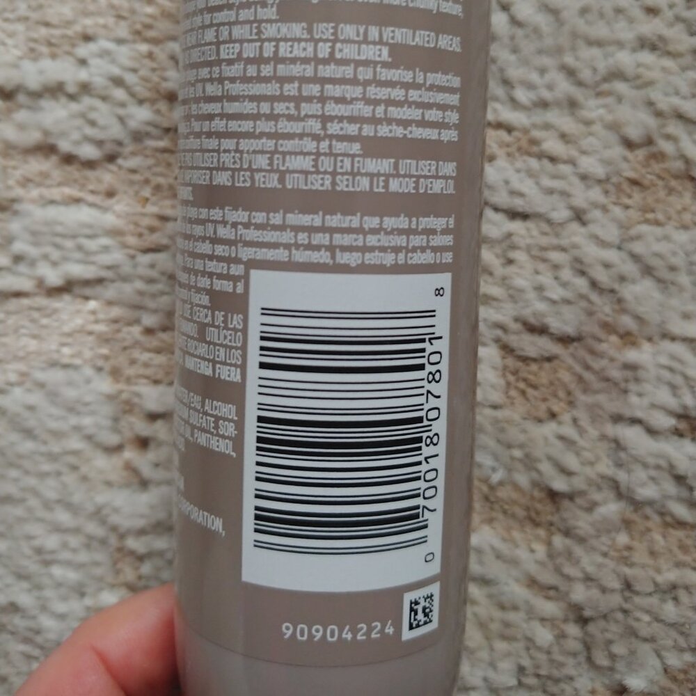 Wella Ocean Spritz salt hairspray for beach texture - Picture 4 of 6